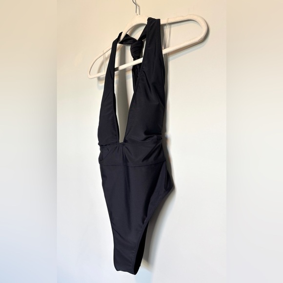 Abercrombie & Fitch Women's XS Bathing Suit One Piece High Cheeky Black Halter - Picture 4 of 11